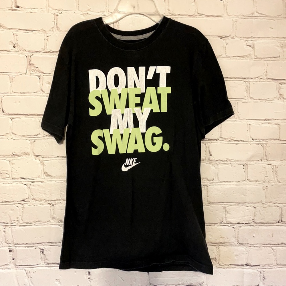 Nike T Shirt